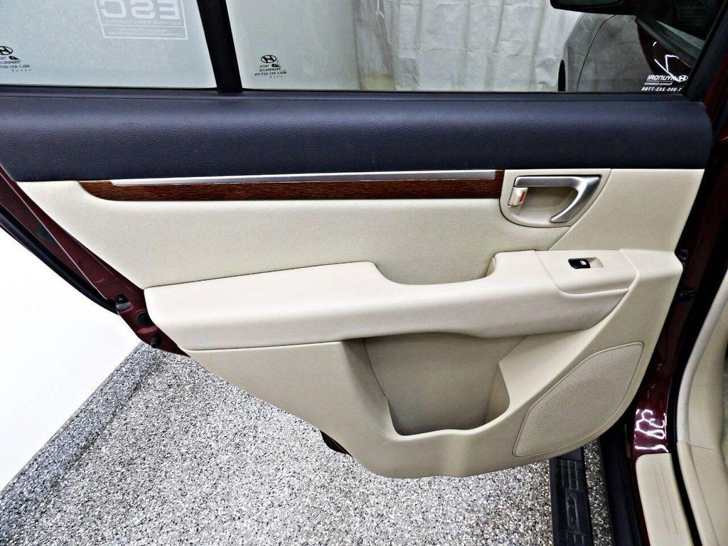 used 2007 Hyundai Santa Fe car, priced at $9,995