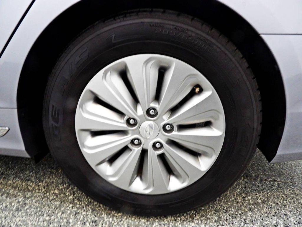 used 2016 Hyundai Sonata Hybrid car, priced at $14,995