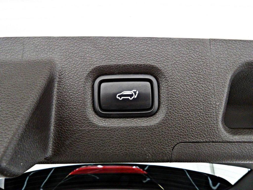 used 2020 Hyundai Santa Fe car, priced at $16,995