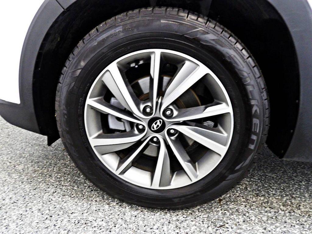 used 2020 Hyundai Santa Fe car, priced at $16,995