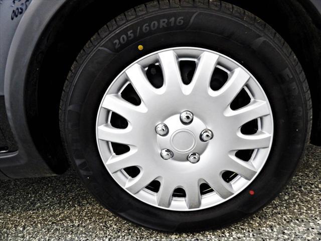 used 2010 Suzuki SX4 car, priced at $7,495