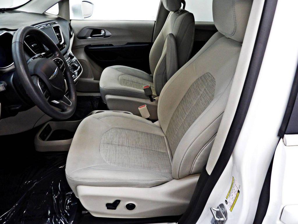 used 2017 Chrysler Pacifica Hybrid car, priced at $14,995