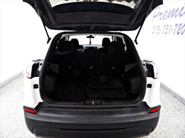 used 2019 Jeep Cherokee car, priced at $15,995