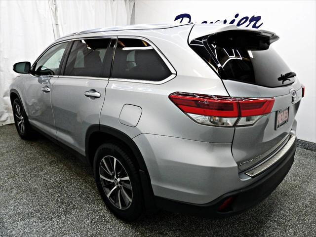 used 2019 Toyota Highlander car, priced at $22,495