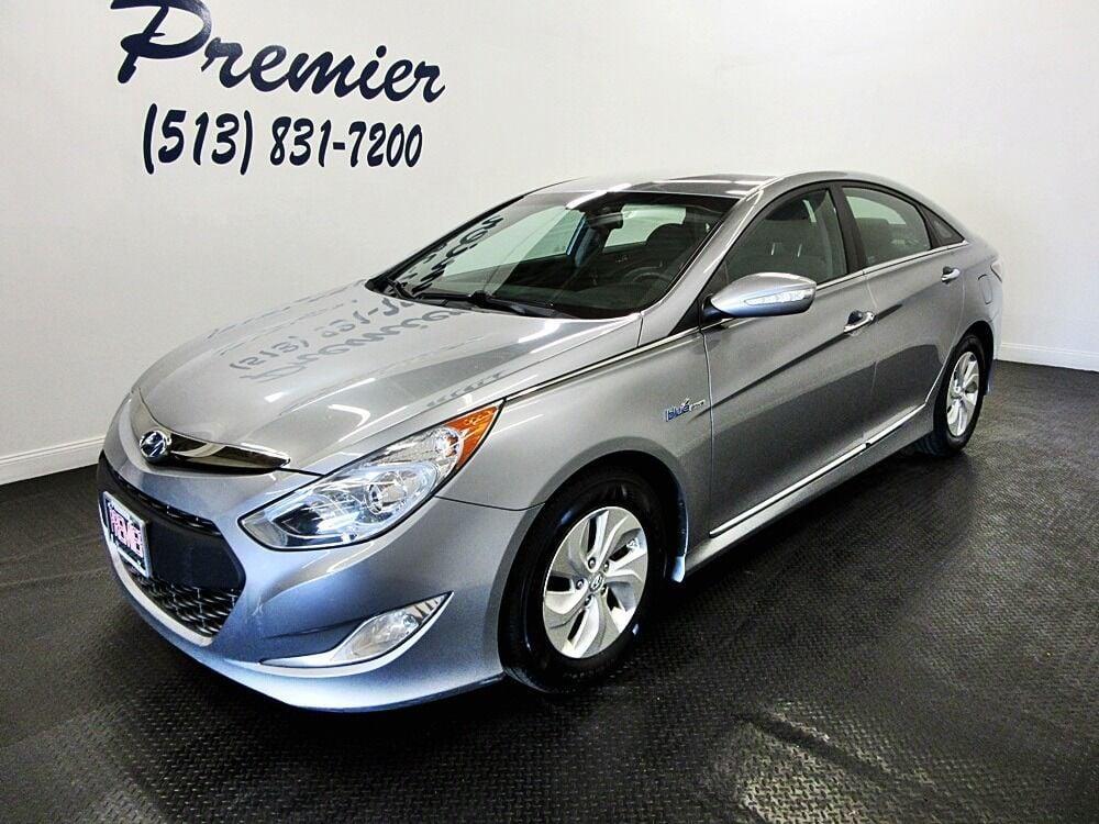 used 2014 Hyundai Sonata Hybrid car, priced at $11,995