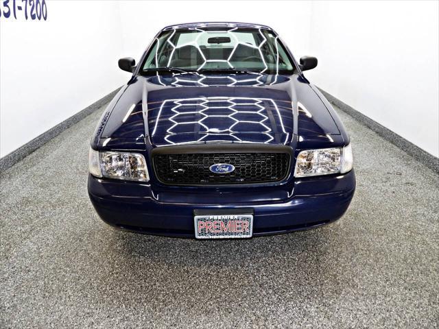 used 2003 Ford Crown Victoria car, priced at $9,995