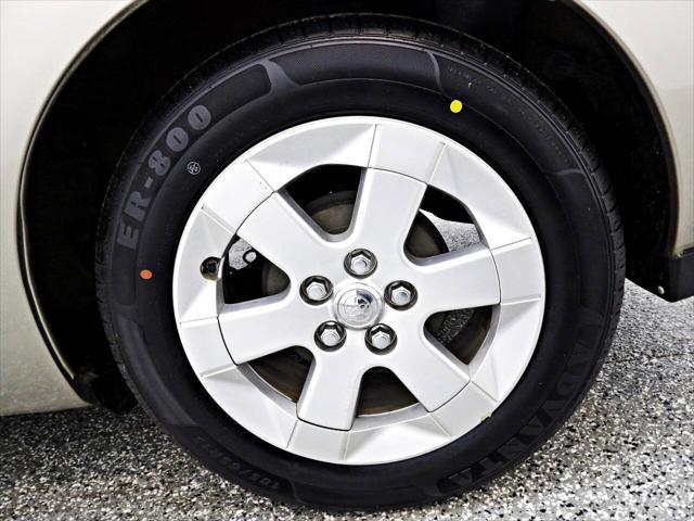 used 2007 Toyota Prius car, priced at $7,495