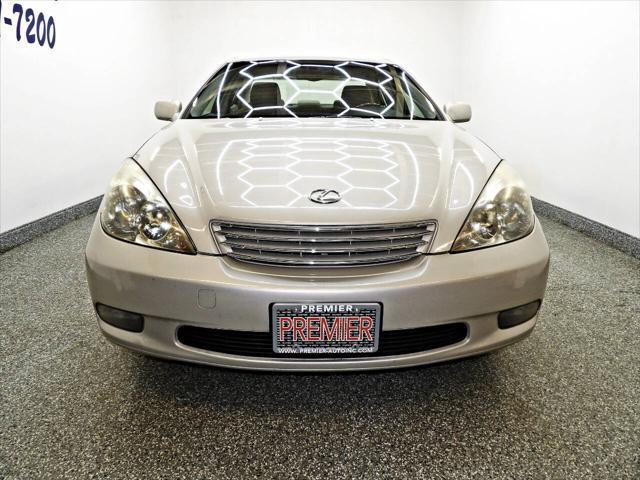 used 2004 Lexus ES 330 car, priced at $7,495