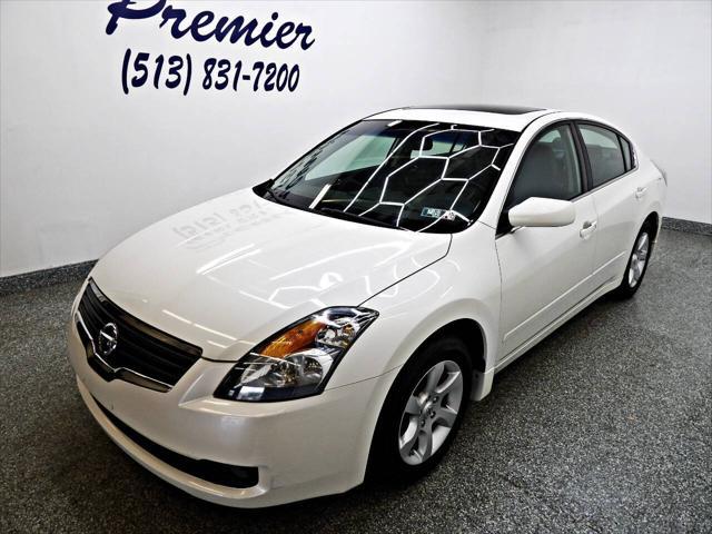 used 2009 Nissan Altima car, priced at $9,995