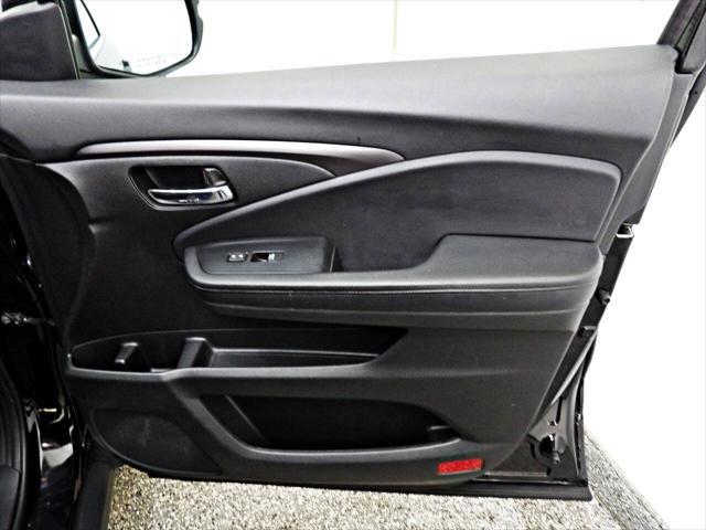 used 2021 Honda Pilot car, priced at $23,995