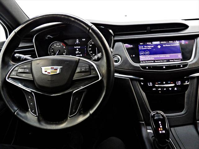 used 2020 Cadillac XT5 car, priced at $21,495