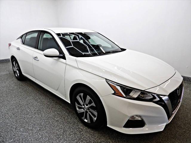 used 2020 Nissan Altima car, priced at $12,995