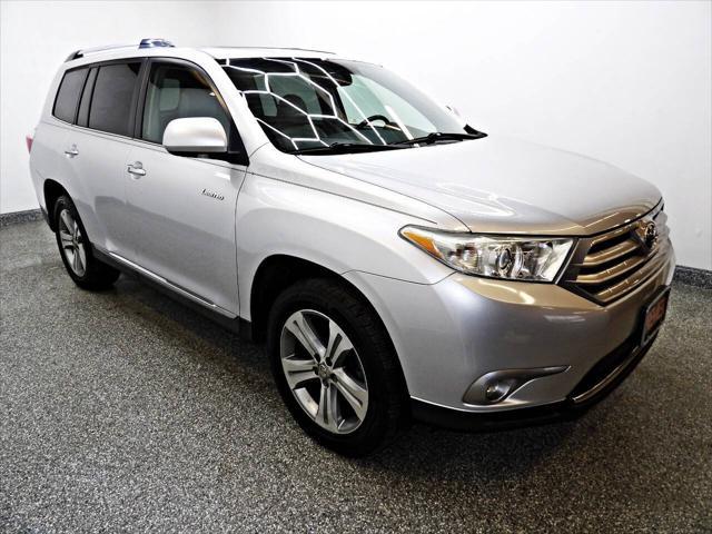 used 2011 Toyota Highlander car, priced at $14,995