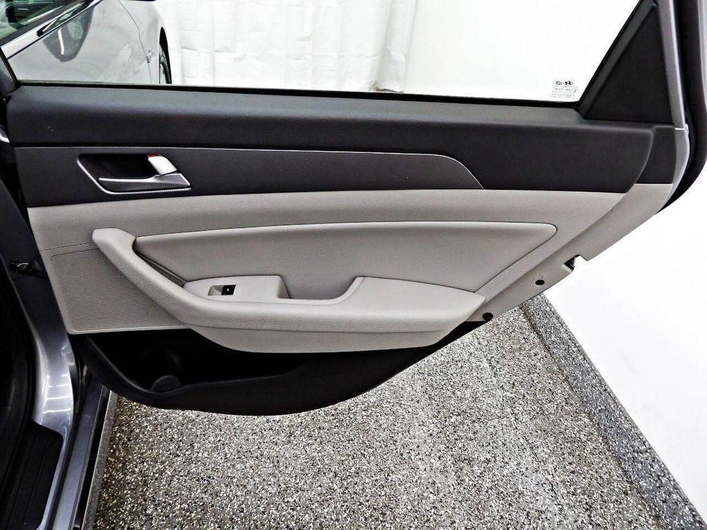used 2016 Hyundai Sonata Hybrid car, priced at $13,995