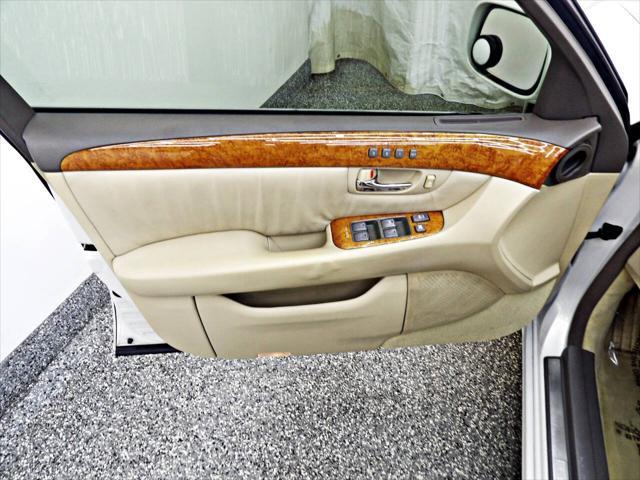 used 2005 Lexus LS 430 car, priced at $9,995
