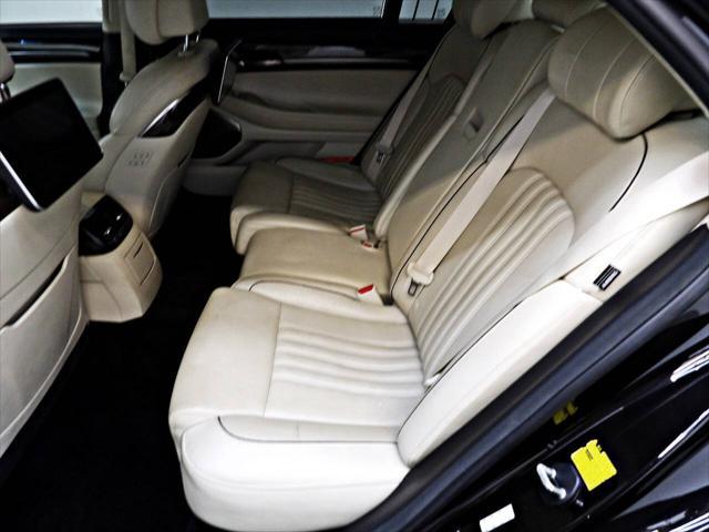 used 2018 Genesis G90 car, priced at $23,995