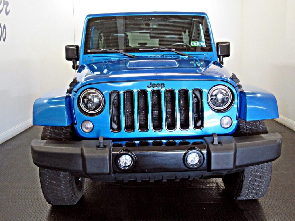 used 2015 Jeep Wrangler Unlimited car, priced at $21,995