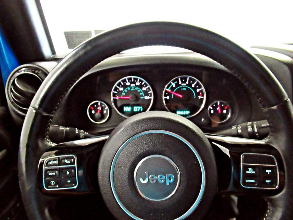 used 2015 Jeep Wrangler Unlimited car, priced at $21,995