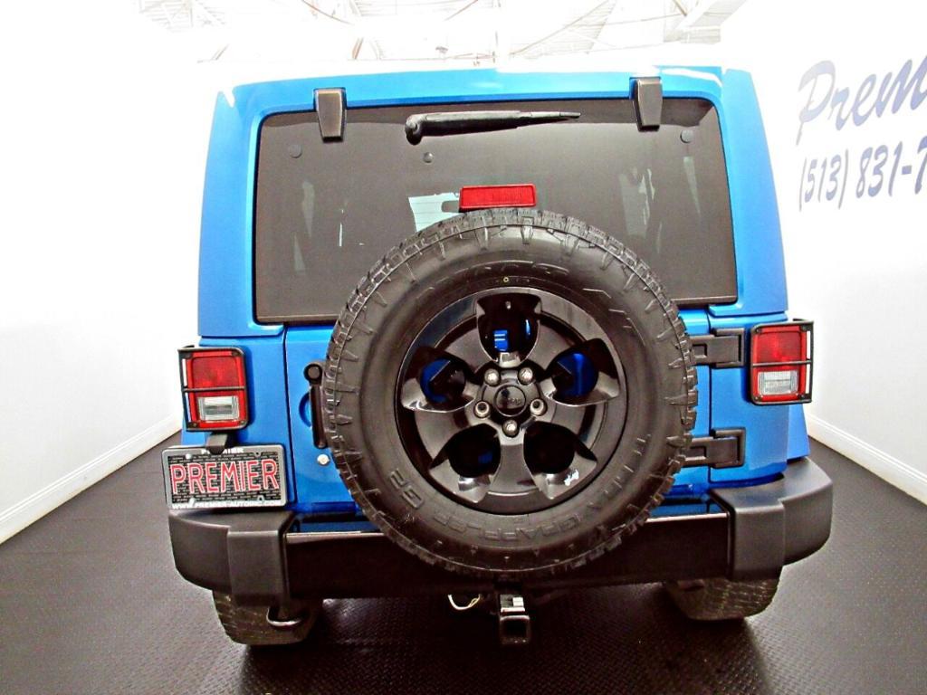 used 2015 Jeep Wrangler Unlimited car, priced at $21,995