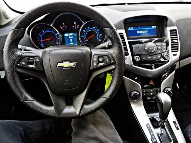 used 2015 Chevrolet Cruze car, priced at $8,995