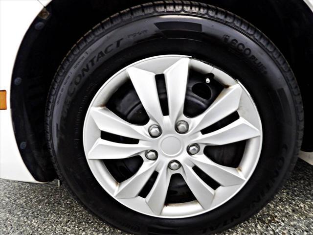 used 2013 Mazda Mazda6 car, priced at $10,995