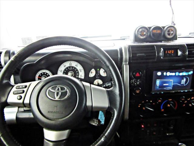 used 2008 Toyota FJ Cruiser car, priced at $14,995