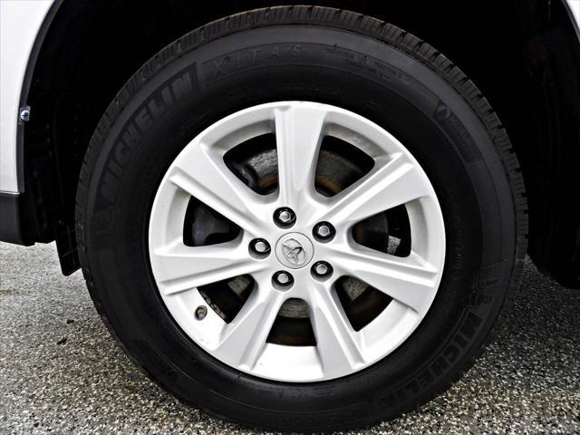 used 2011 Toyota Highlander car, priced at $12,495