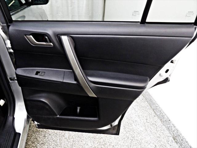used 2011 Toyota Highlander car, priced at $12,495