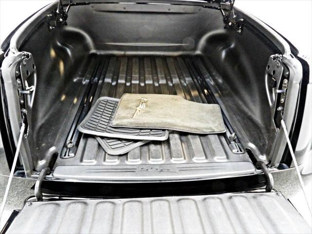 used 2005 Chevrolet SSR car, priced at $33,995