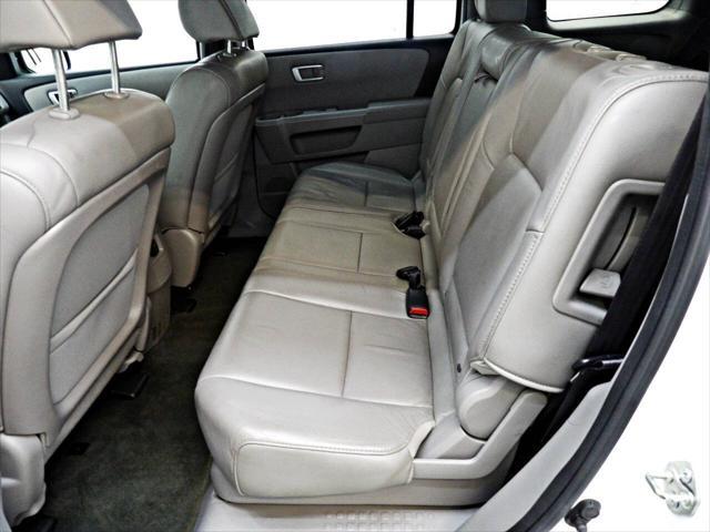 used 2014 Honda Pilot car, priced at $12,995