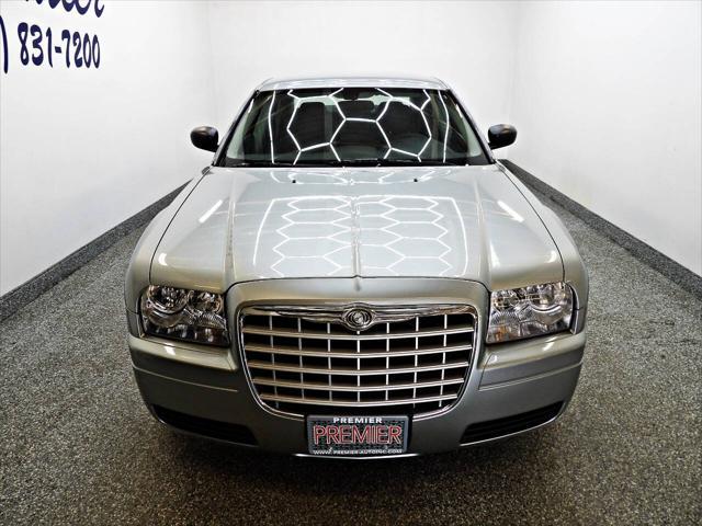 used 2006 Chrysler 300 car, priced at $9,995