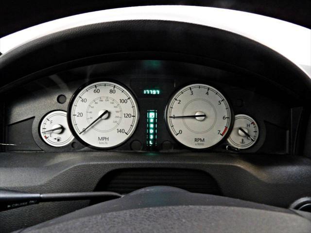 used 2006 Chrysler 300 car, priced at $9,995