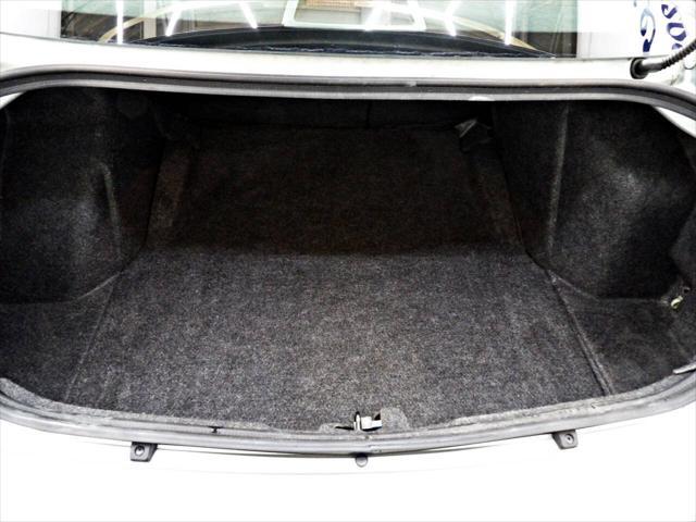 used 2006 Chrysler 300 car, priced at $9,995