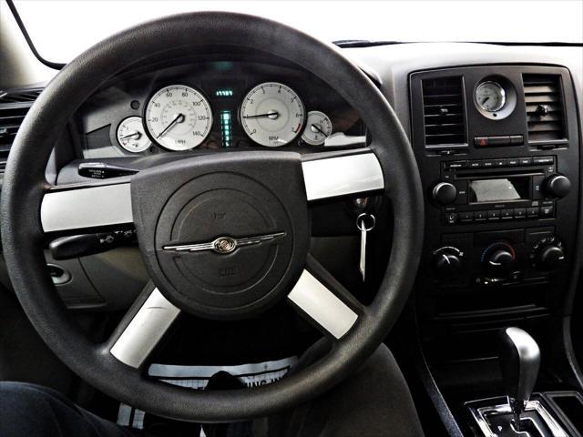 used 2006 Chrysler 300 car, priced at $9,995