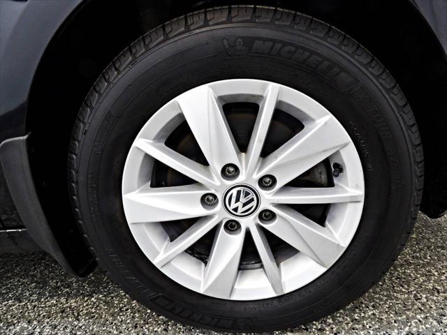 used 2012 Volkswagen Golf car, priced at $9,995