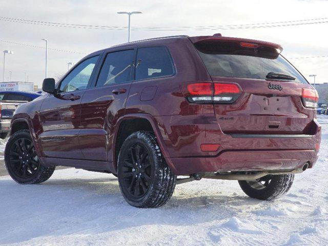 used 2022 Jeep Grand Cherokee car, priced at $28,169