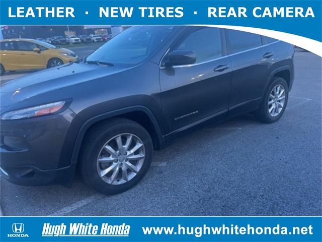 used 2015 Jeep Cherokee car, priced at $14,939