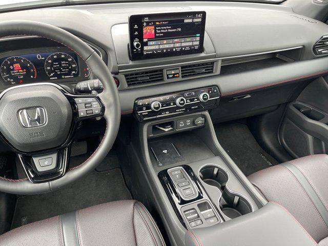 new 2025 Honda Pilot car, priced at $55,830