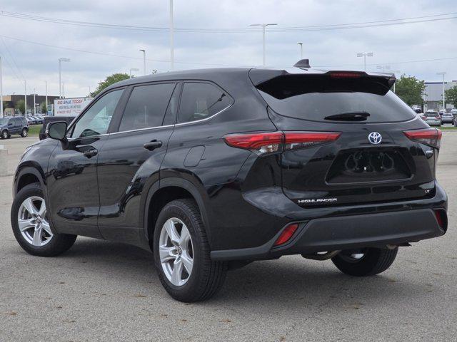 used 2023 Toyota Highlander Hybrid car, priced at $34,177