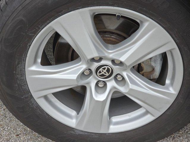 used 2023 Toyota Highlander Hybrid car, priced at $34,177