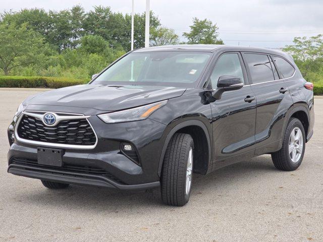 used 2023 Toyota Highlander Hybrid car, priced at $34,177