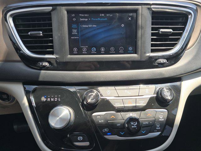 used 2018 Chrysler Pacifica car, priced at $10,988
