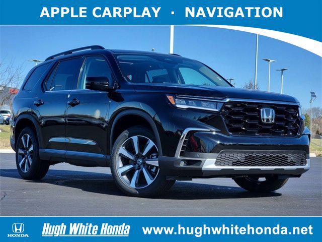 new 2025 Honda Pilot car, priced at $51,050