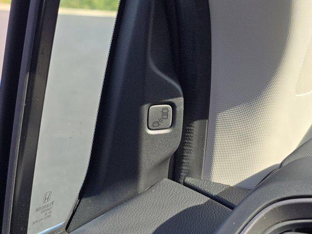 new 2025 Honda Odyssey car, priced at $44,170