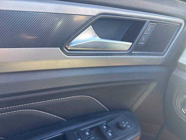 used 2020 Volkswagen Atlas Cross Sport car, priced at $24,697