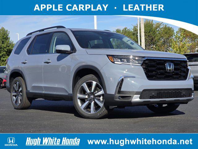 new 2025 Honda Pilot car, priced at $50,850