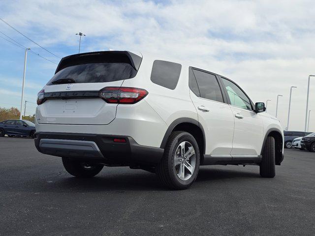 new 2025 Honda Pilot car, priced at $47,580