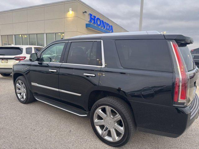 used 2020 Cadillac Escalade car, priced at $35,150