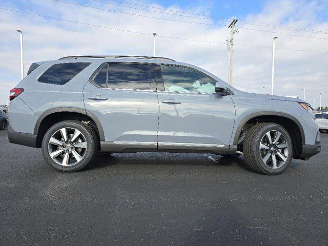 new 2025 Honda Pilot car, priced at $52,180