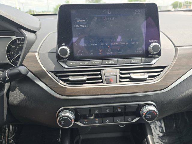 used 2023 Nissan Altima car, priced at $20,807